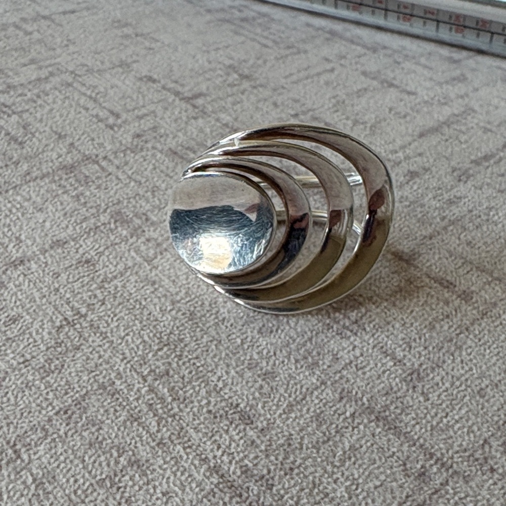 Robert Lee Morris Silver Ring